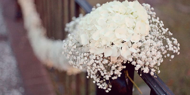 Bó hoa chấm bi xinh xắn trong ngày trọng đại